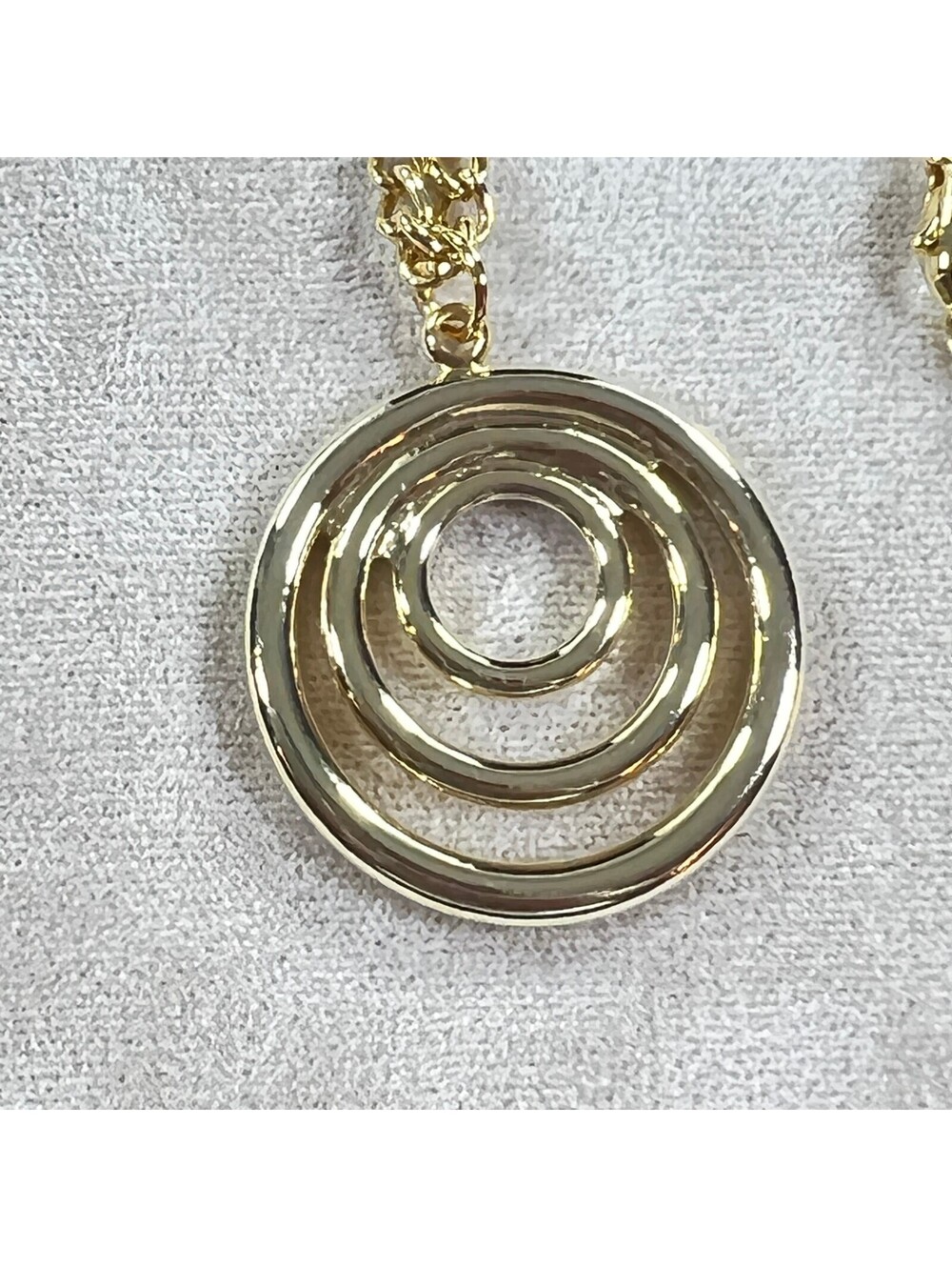 Gold Tone Concentric Circle Pendant Necklace with Chain